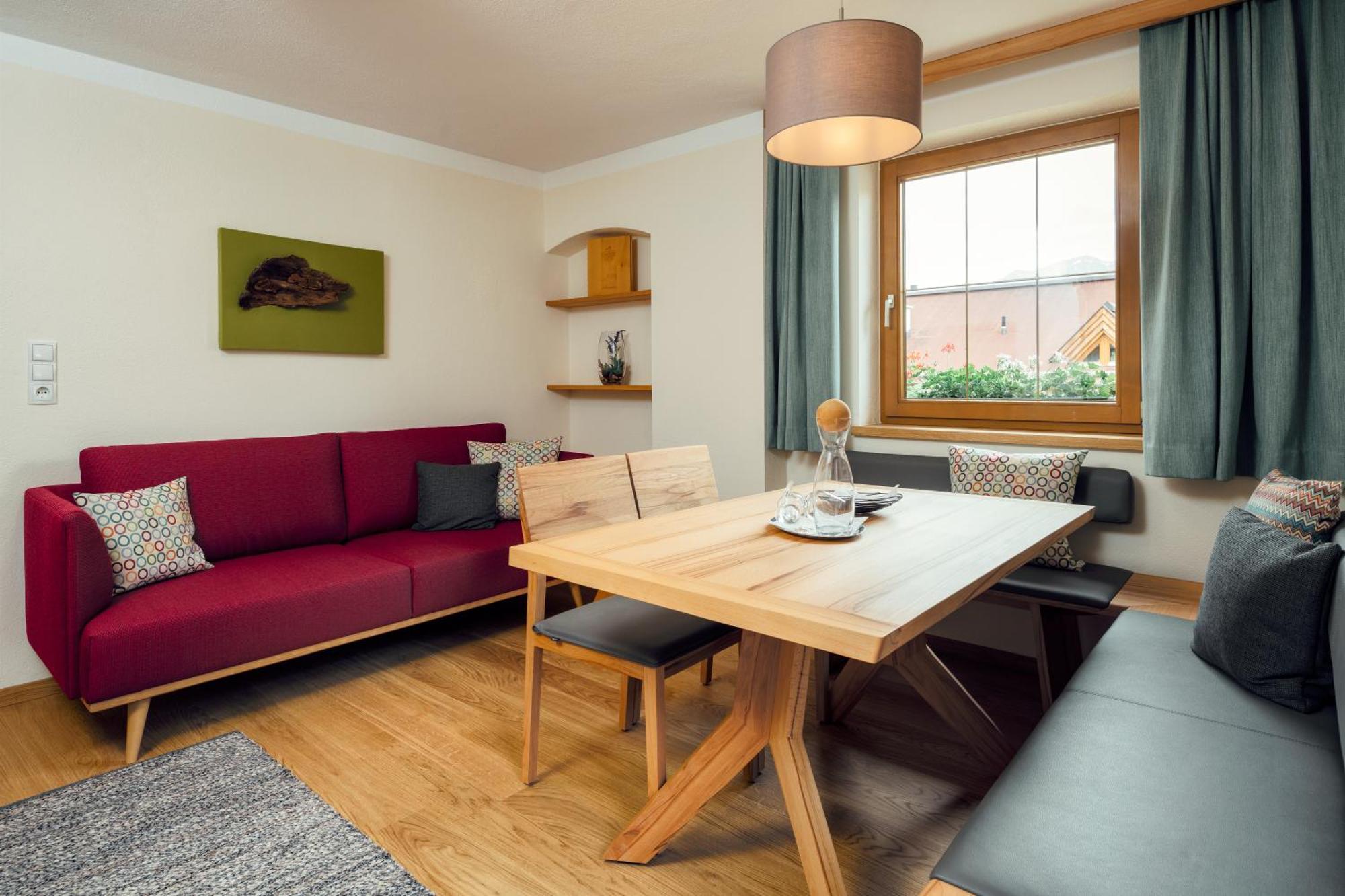 Naturhotel Feriengut Darrehof Serfaus Room photo