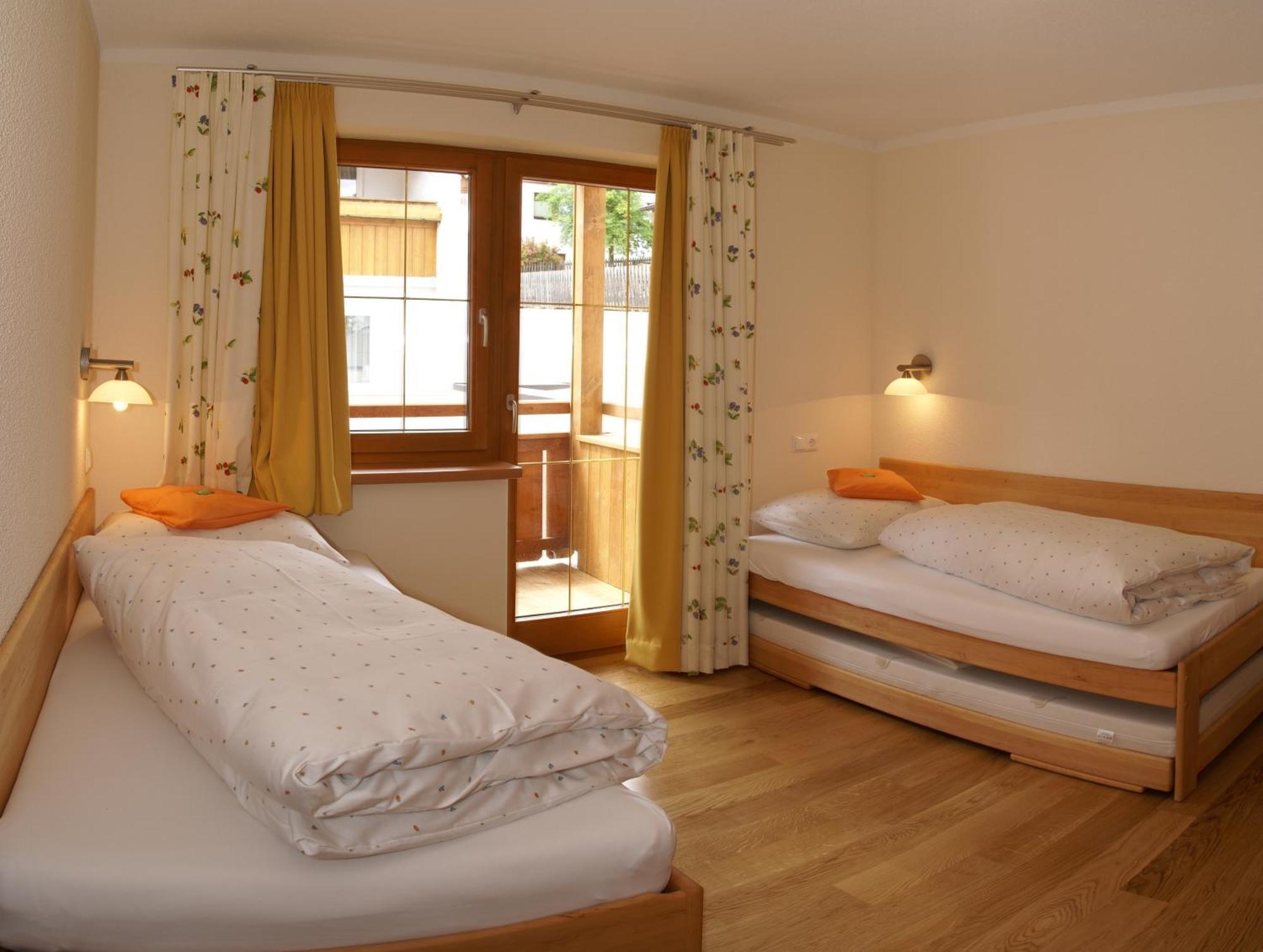 Naturhotel Feriengut Darrehof Serfaus Room photo